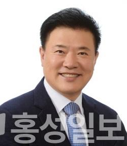 20191104-(보도사진)더불어민주당 홍성예산지역위원장 직무대행 김학민.jpg